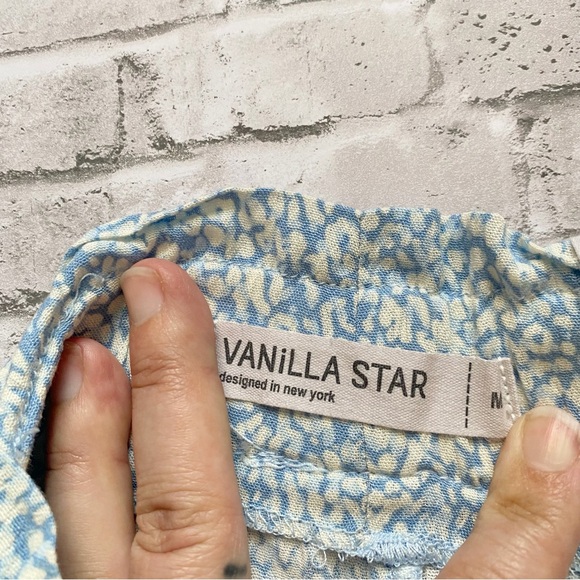 Altar’d State Skirt & Vanilla Ruffled Flowy Shorts Bundle NWT - Picture 3 of 12